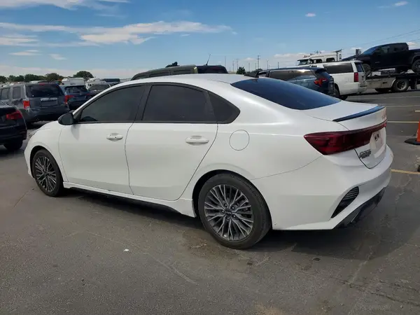 3KPF54AD1PE664930 2023 KIA FORTE - Image 2