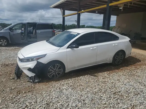 3KPF54AD1PE667729 2023 KIA FORTE - Image 1