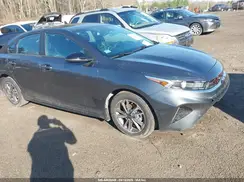3KPF54AD1PE671795 2023 KIA FORTE