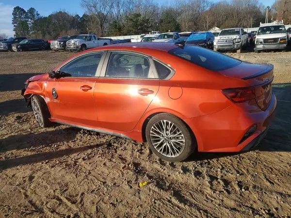 3KPF54AD1PE679119 2023 KIA FORTE - Image 2