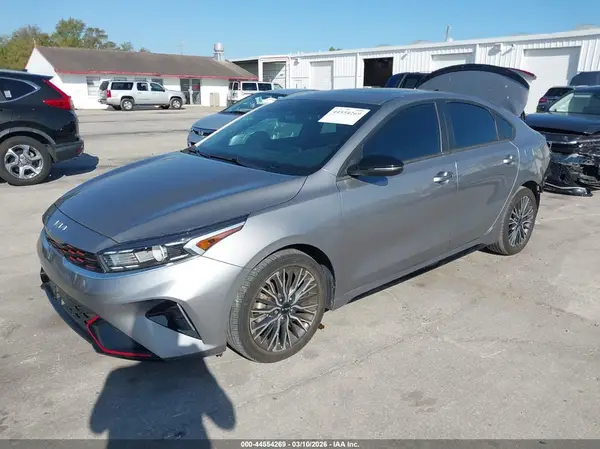 3KPF54AD1RE691063 2024 KIA FORTE - Image 2