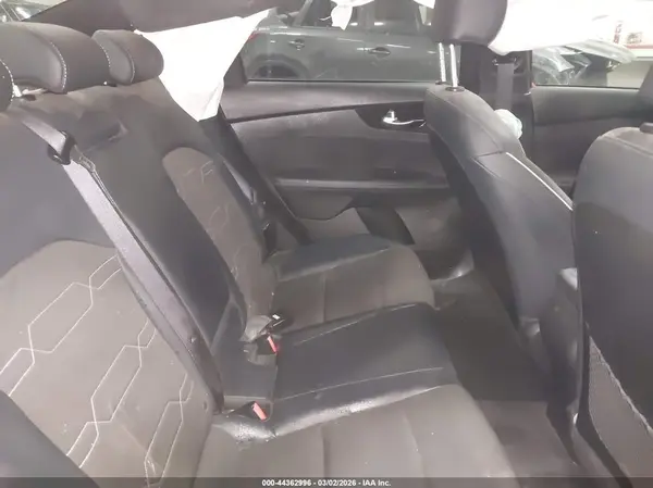 3KPF54AD1RE703597 2024 KIA FORTE - Image 8