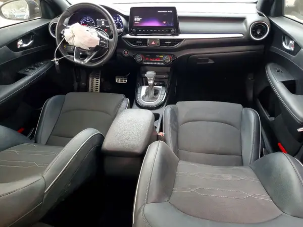 3KPF54AD1RE703857 2024 KIA FORTE - Image 8