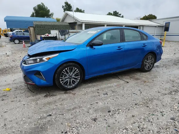 3KPF54AD1RE705141 2024 KIA FORTE - Image 1