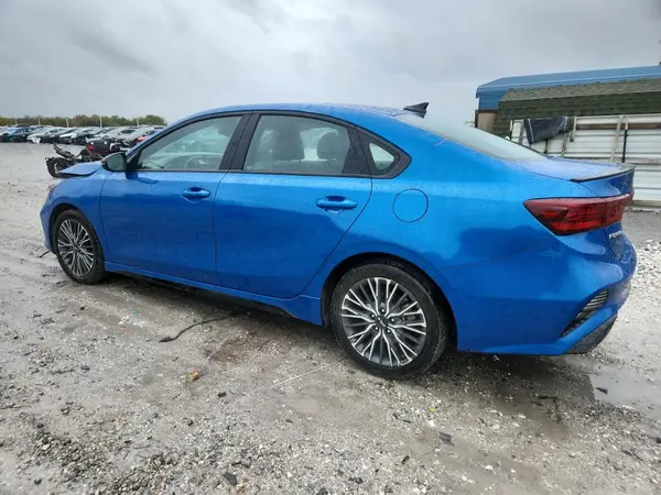 3KPF54AD1RE705141 2024 KIA FORTE - Image 2
