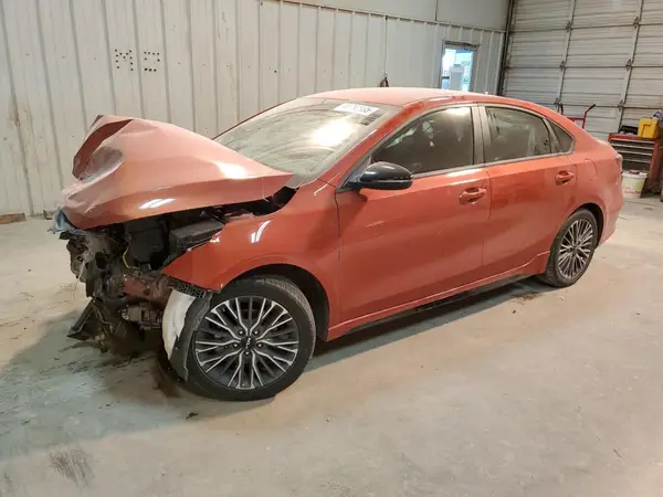 3KPF54AD1RE721386 2024 KIA FORTE - Image 1