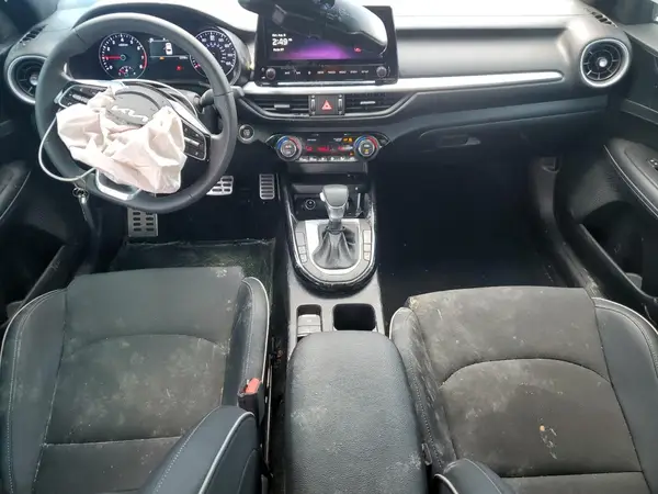 3KPF54AD1RE721744 2024 KIA FORTE - Image 8
