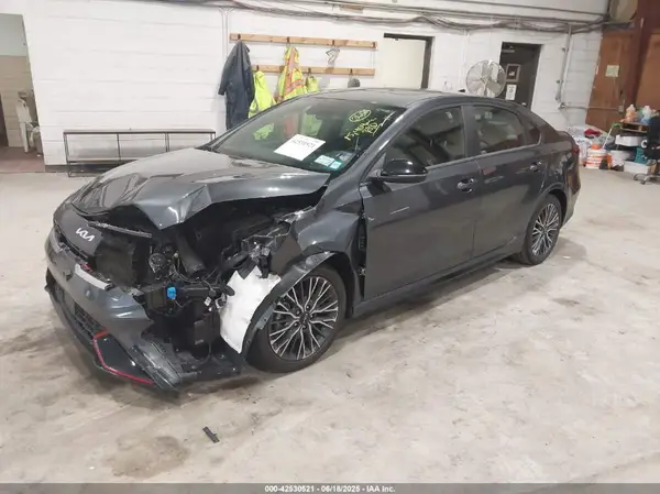 3KPF54AD1RE721792 2024 KIA FORTE - Image 2