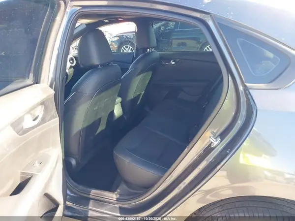 3KPF54AD1RE725714 2024 KIA FORTE - Image 8
