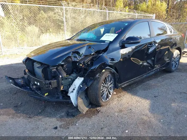3KPF54AD1RE727737 2024 KIA FORTE - Image 2