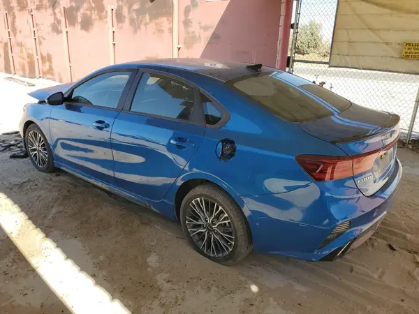 3KPF54AD1RE732713 2024 KIA FORTE - Image 2
