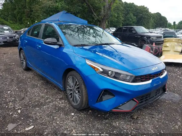 3KPF54AD1RE733683 2024 KIA FORTE - Image 1