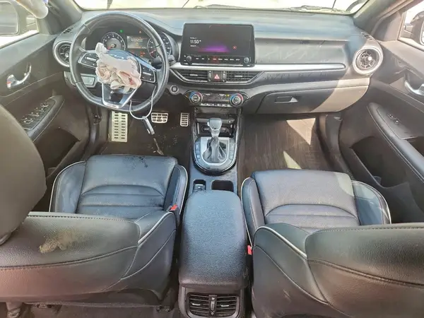 3KPF54AD1RE733845 2024 KIA FORTE - Image 8