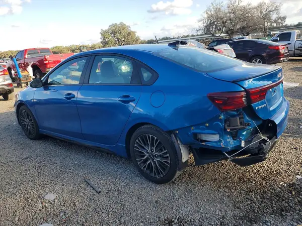 3KPF54AD1RE734901 2024 KIA FORTE - Image 2