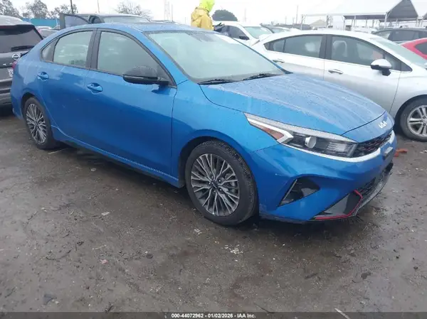 3KPF54AD1RE737040 2024 KIA FORTE - Image 1