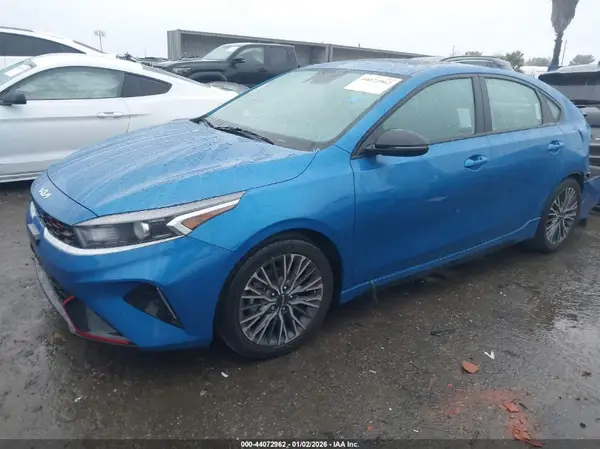 3KPF54AD1RE737040 2024 KIA FORTE - Image 2