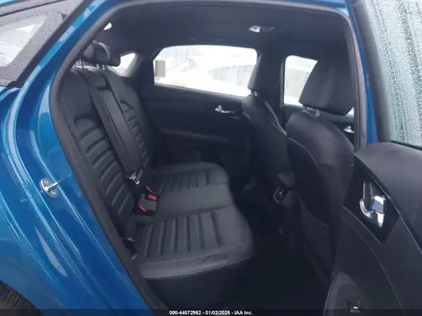 3KPF54AD1RE737040 2024 KIA FORTE - Image 8