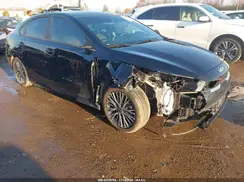 3KPF54AD1RE739130 2024 KIA FORTE