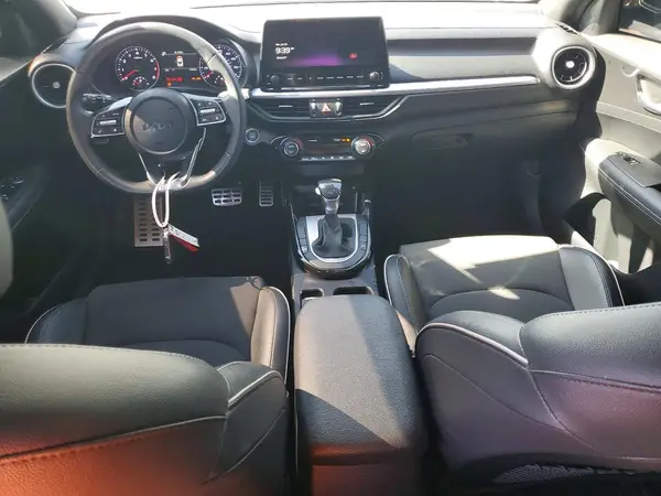 3KPF54AD1RE739449 2024 KIA FORTE - Image 8