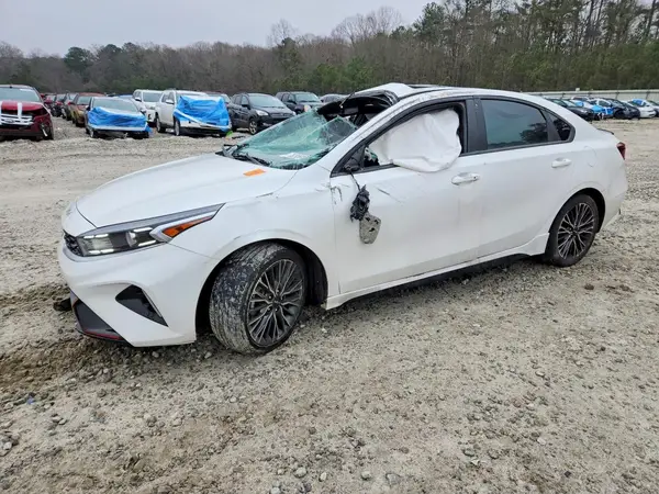 3KPF54AD1RE745252 2024 KIA FORTE - Image 1