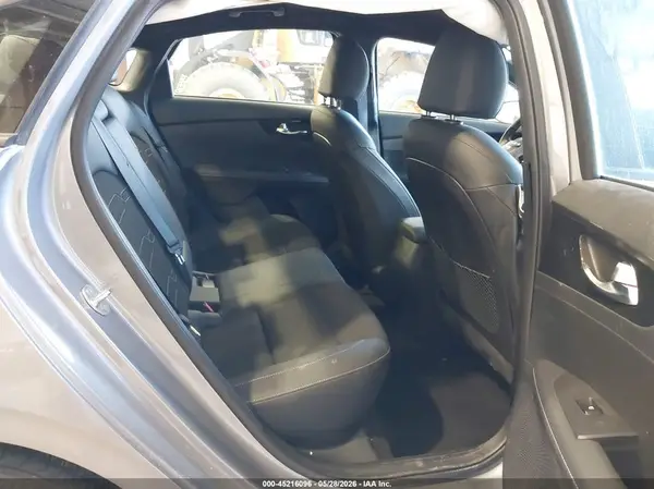 3KPF54AD1RE745526 2024 KIA FORTE - Image 8