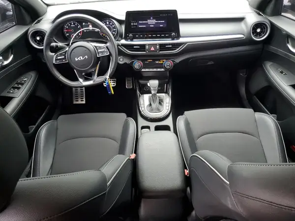3KPF54AD1RE745770 2024 KIA FORTE - Image 8