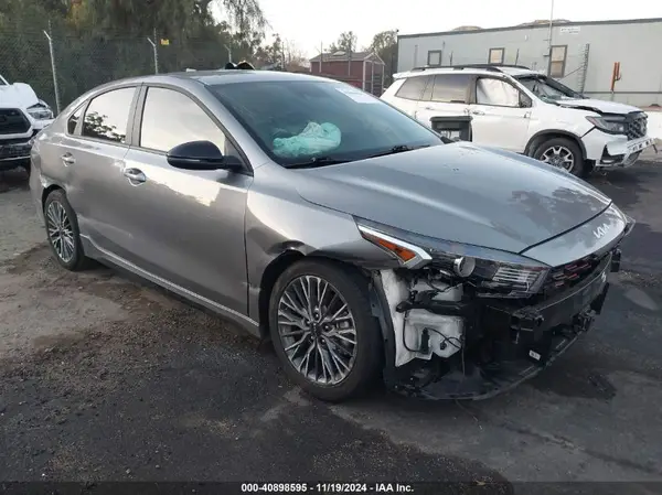 3KPF54AD1RE754002 2024 KIA FORTE - Image 1