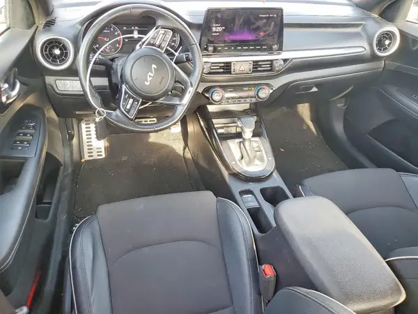 3KPF54AD1RE754159 2024 KIA FORTE - Image 8