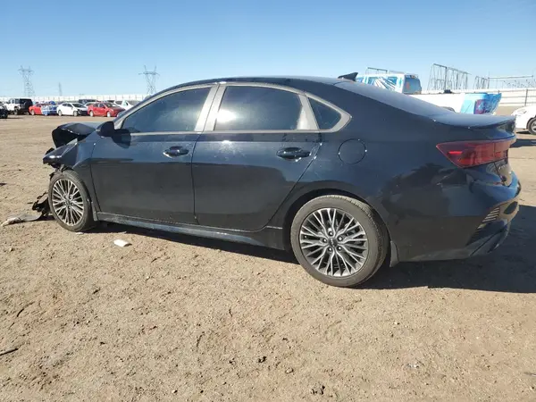 3KPF54AD1RE759488 2024 KIA FORTE - Image 2