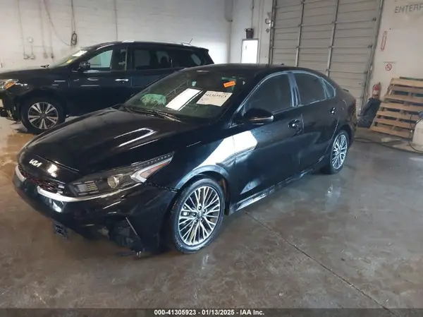 3KPF54AD1RE763881 2024 KIA FORTE - Image 2