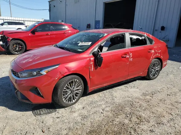 3KPF54AD1RE770426 2024 KIA FORTE - Image 1
