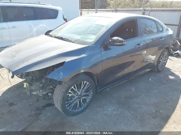3KPF54AD1RE780759 2024 KIA FORTE - Image 2