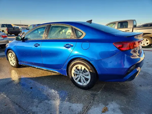 3KPF54AD1RE791535 2024 KIA FORTE - Image 2