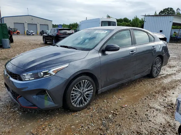 3KPF54AD1RE800475 2024 KIA FORTE - Image 1