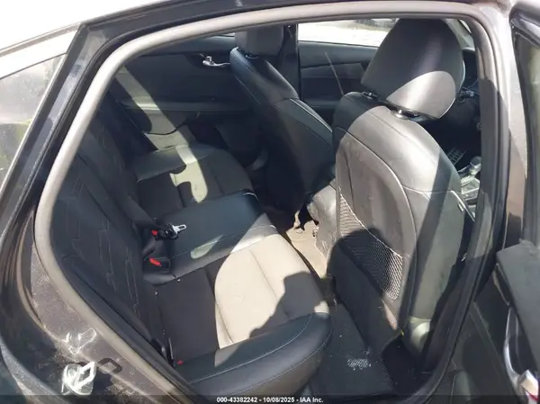 3KPF54AD1RE801027 2024 KIA FORTE - Image 8