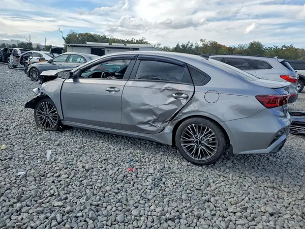 3KPF54AD1RE801688 2024 KIA FORTE - Image 2