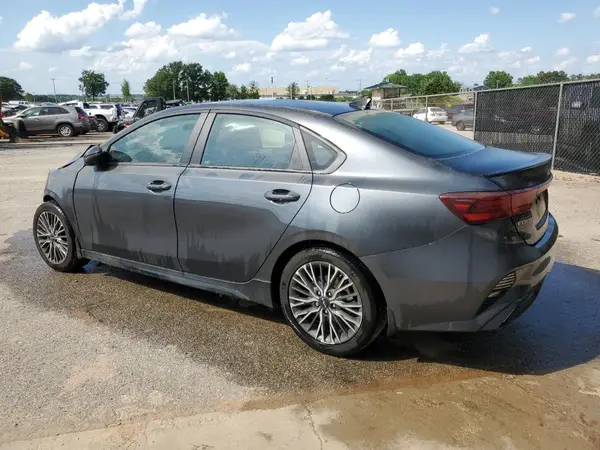 3KPF54AD1RE804753 2024 KIA FORTE - Image 2