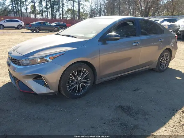 3KPF54AD1RE810472 2024 KIA FORTE - Image 2