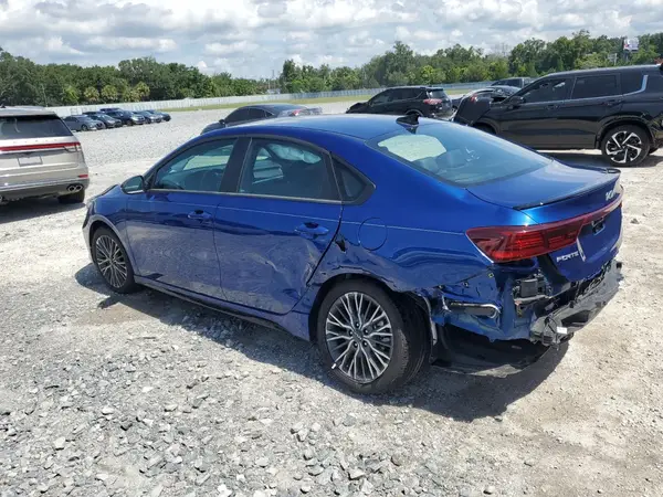 3KPF54AD1RE811525 2024 KIA FORTE - Image 2