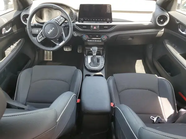 3KPF54AD1RE811525 2024 KIA FORTE - Image 8