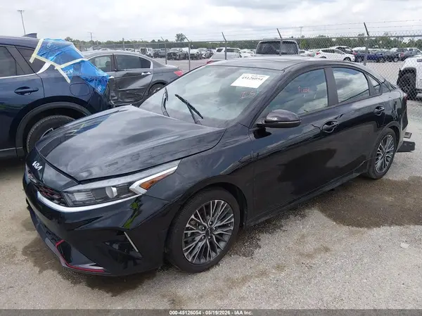 3KPF54AD1RE818183 2024 KIA FORTE - Image 2