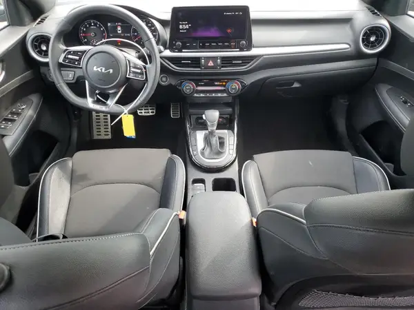 3KPF54AD1RE829328 2024 KIA FORTE - Image 8