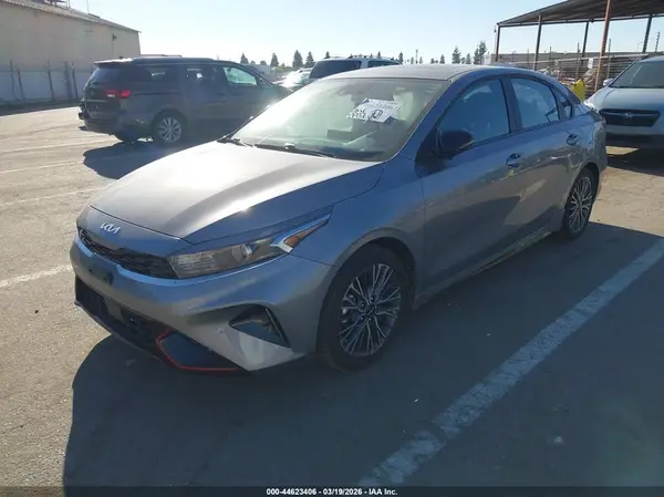 3KPF54AD1RE835355 2024 KIA FORTE - Image 2