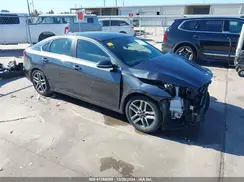 3KPF54AD2KE028669 2019 KIA FORTE