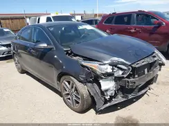 3KPF54AD2KE033449 2019 KIA FORTE