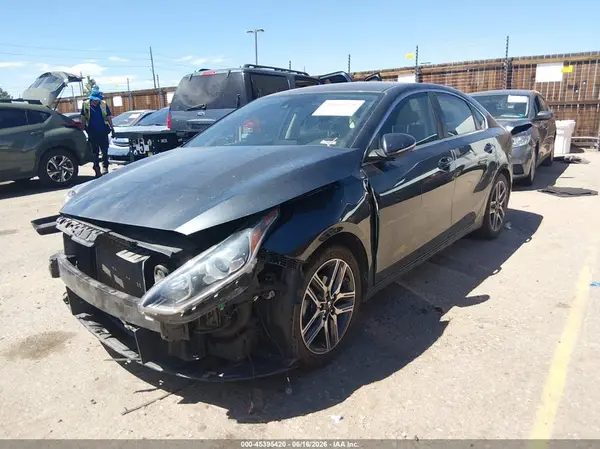 3KPF54AD2KE033449 2019 KIA FORTE - Image 2
