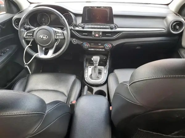 3KPF54AD2KE069061 2019 KIA FORTE - Image 8