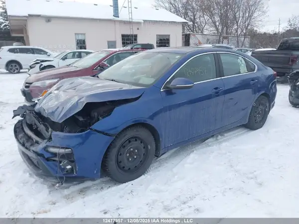 3KPF54AD2KE081694 2019 KIA FORTE - Image 2