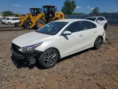 3KPF54AD2KE092985 2019 KIA FORTE