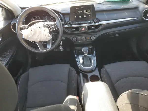 3KPF54AD2KE100115 2019 KIA FORTE - Image 8